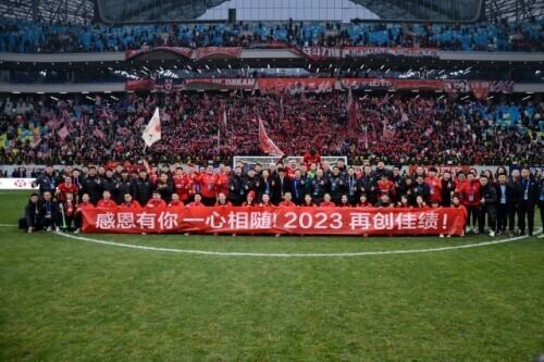 目前中国足协和中足联筹备组依然按照此前既定的4月15日开赛的方针推进工作